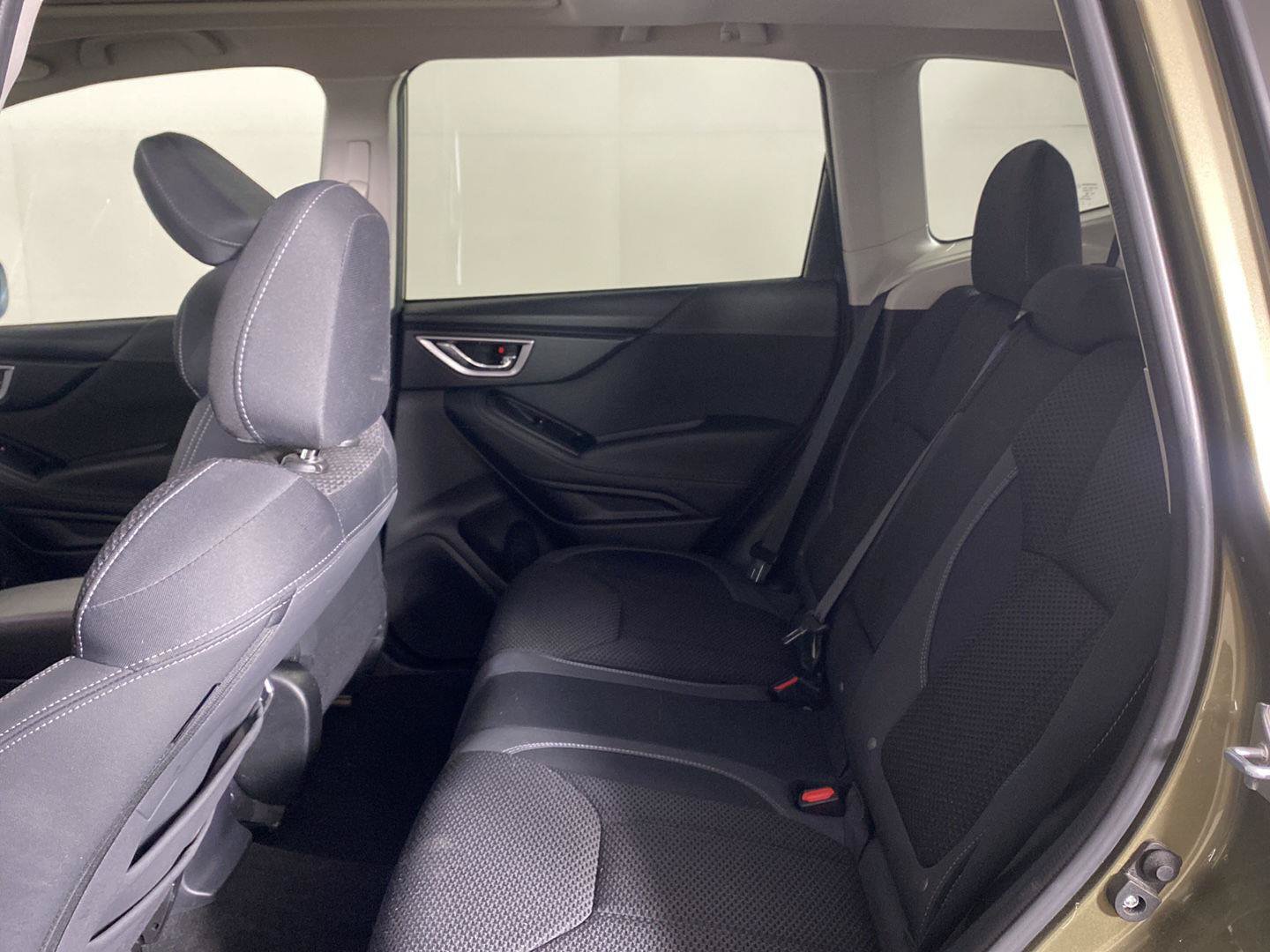 Used 2024 Subaru Forester Premium AWD/4WD image 30