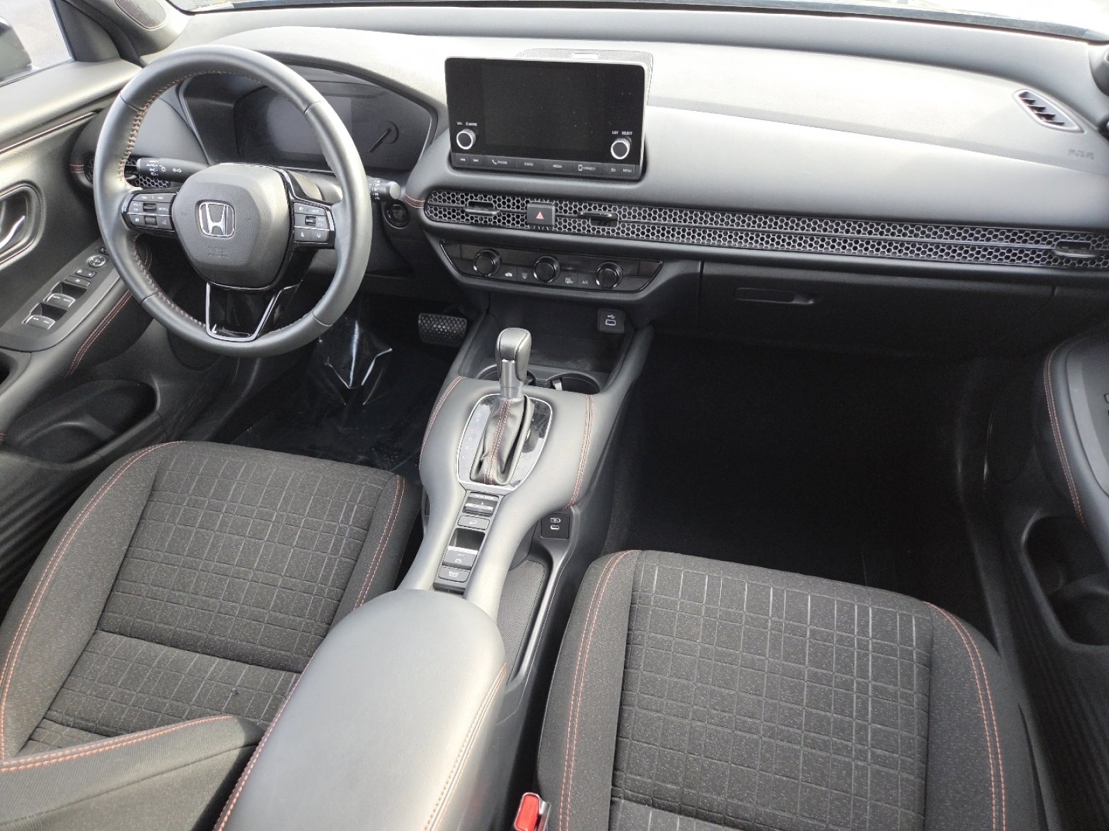 Certified 2024 Honda HR-V Sport image 22