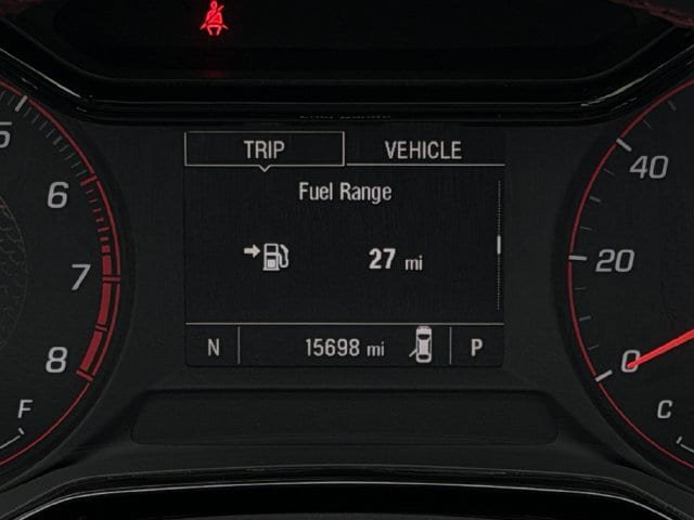 Used 2025 Chevrolet Trax RS w/ Driver Confidence Package FWD image 15