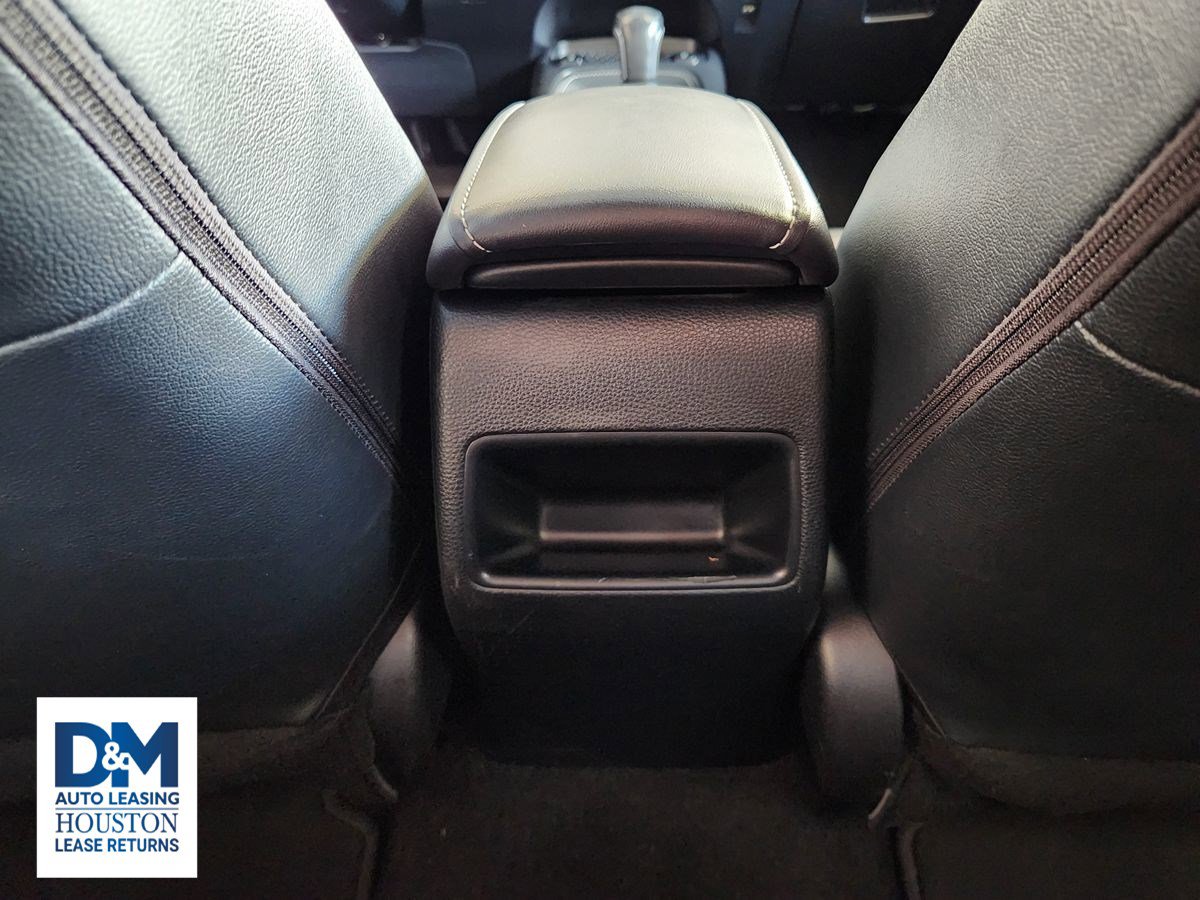 Used 2022 Toyota Corolla XSE FWD image 40