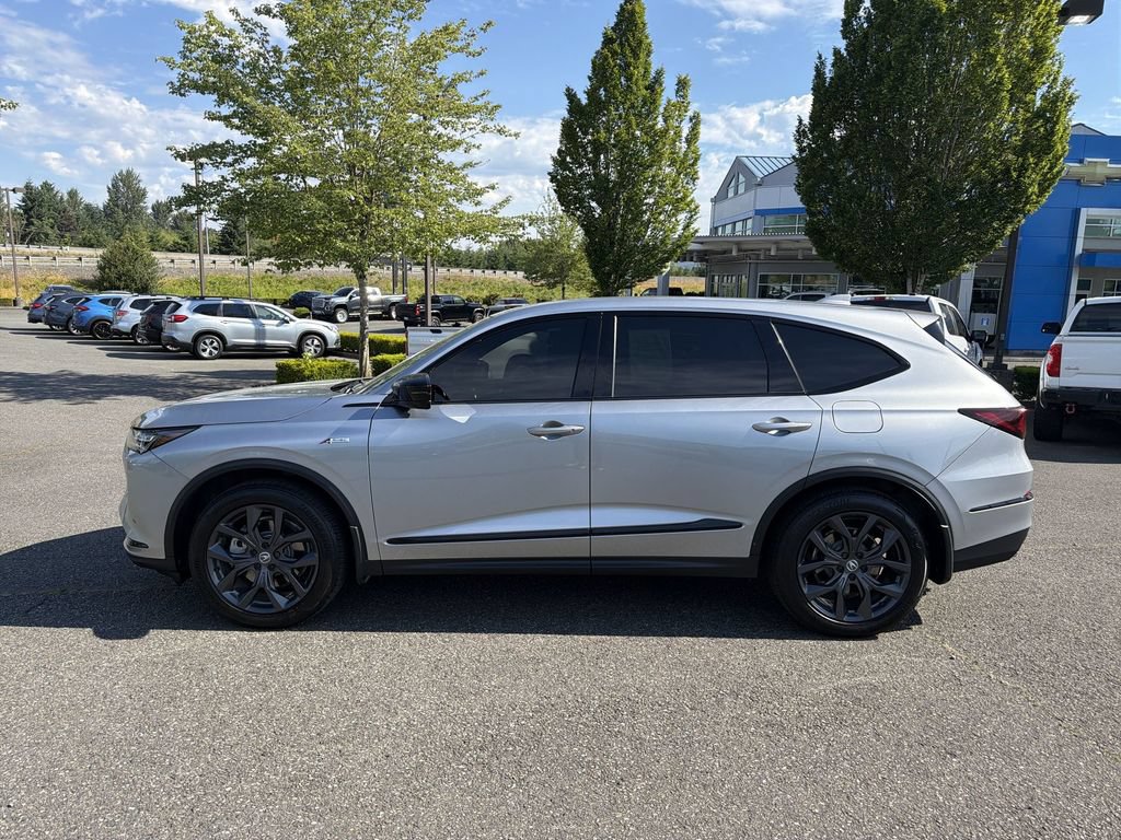 Used 2023 Acura MDX A-Spec AWD/4WD image 3
