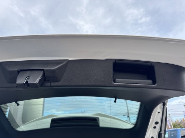 New 2025 Ford Escape ST-Line w/ Equipment Group 301A image 33