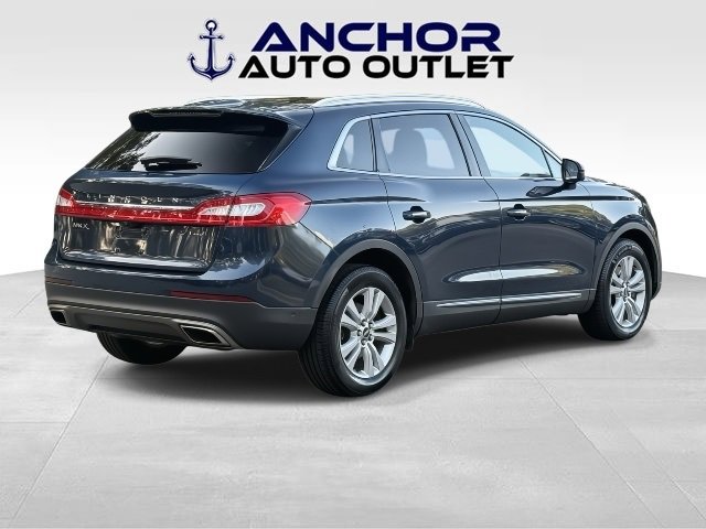 Used 2017 Lincoln MKX Reserve w/ Luxury Package image 8
