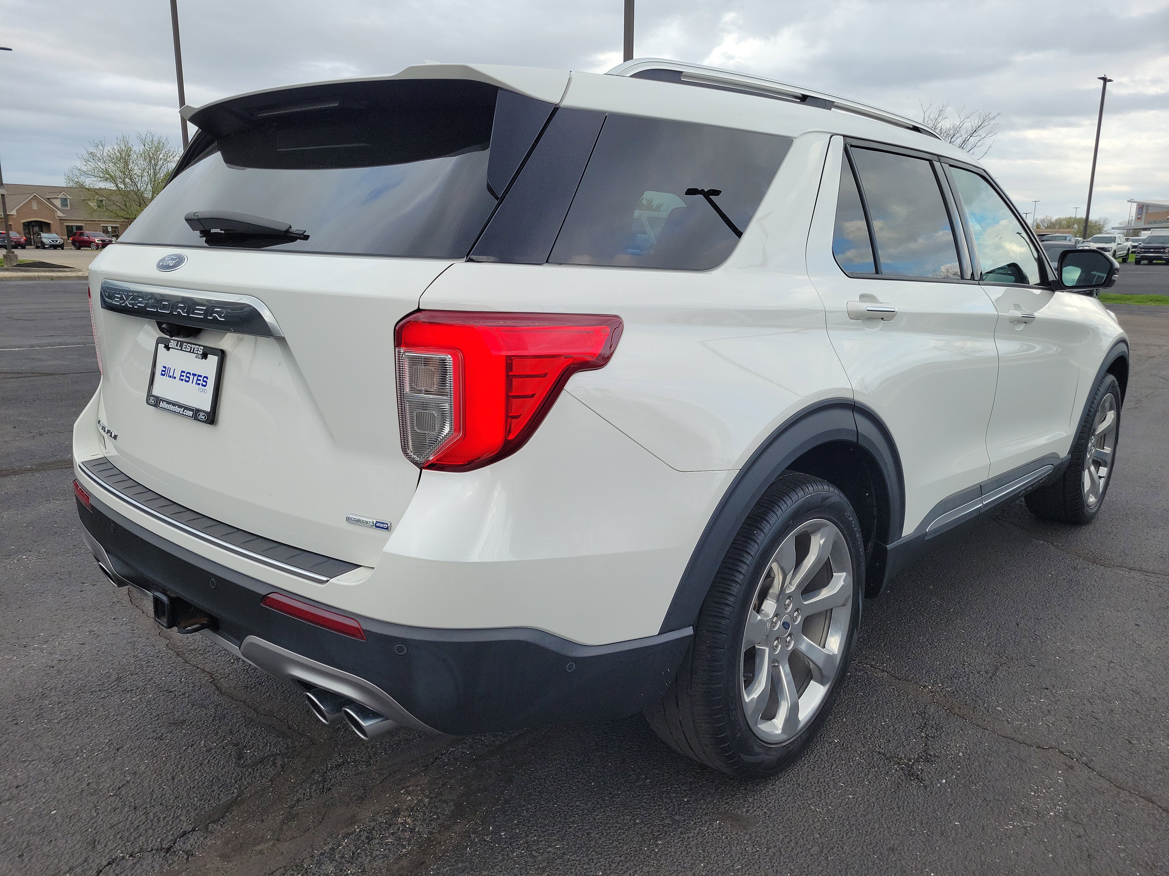 Used 2020 Ford Explorer Platinum w/ Premium Technology Package image 4