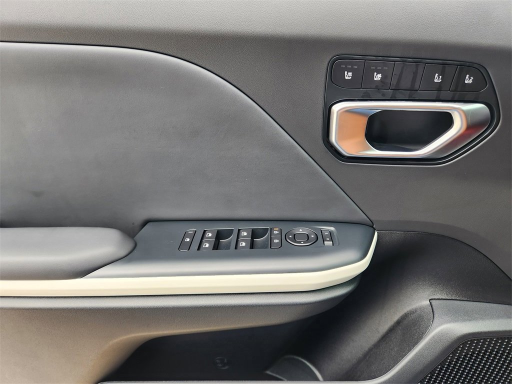 New 2025 Kia K4 GT-Line w/ GT-Line Premium Package image 25