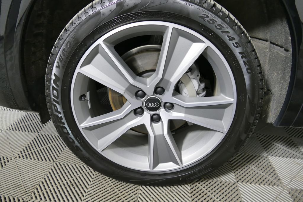 Used 2025 Audi Q5 2.0T Premium image 23