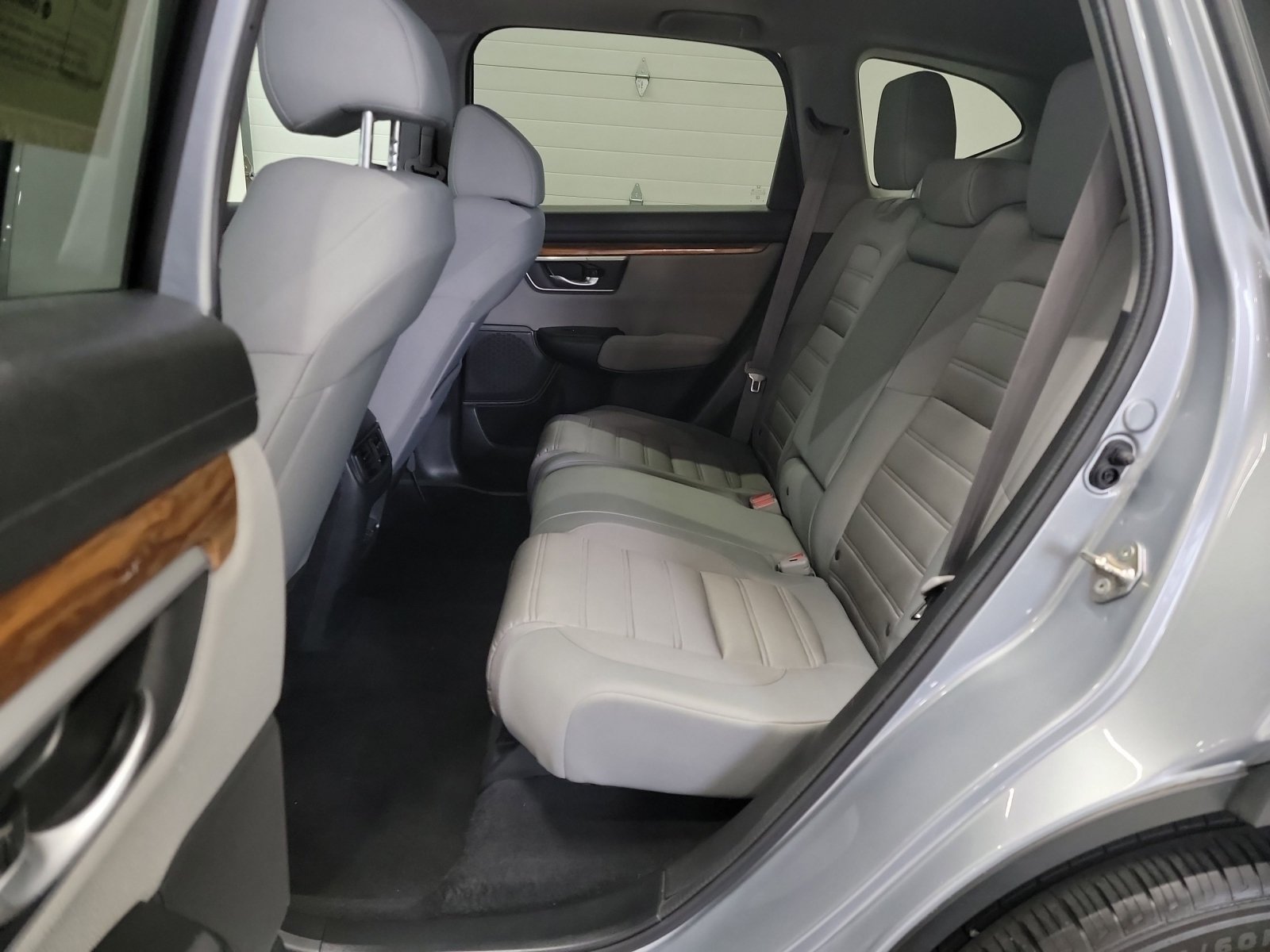 Used 2019 Honda CR-V EX image 28