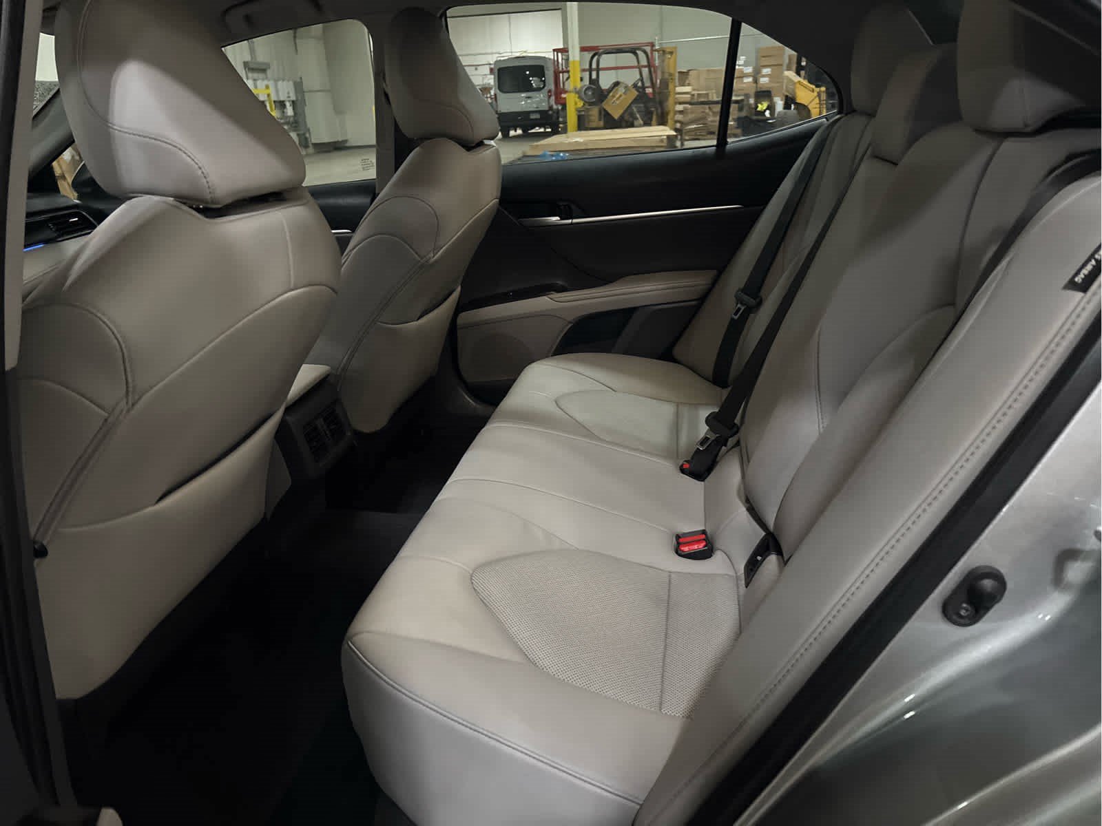 Used 2023 Toyota Camry XLE w/ Cold Weather Package AWD/4WD image 7