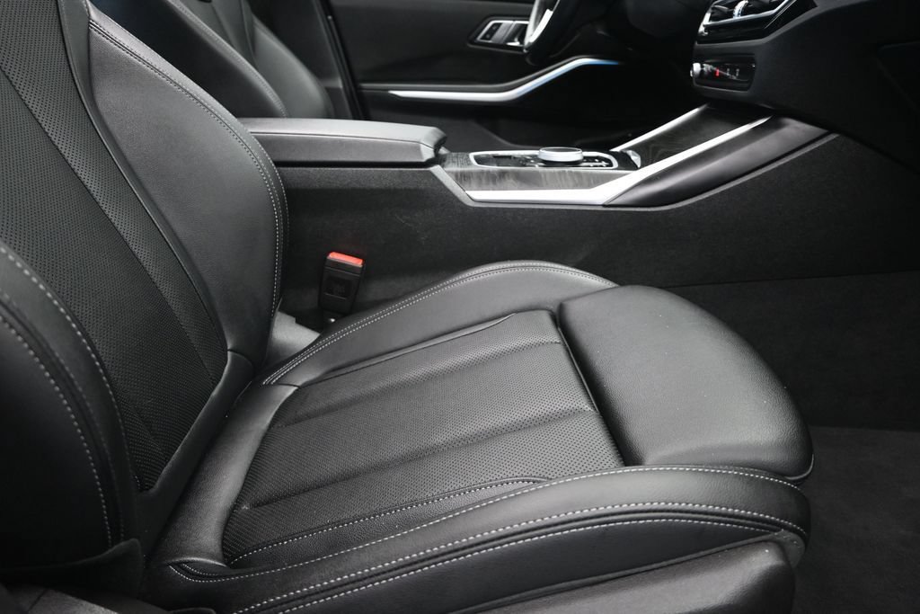 Certified 2023 BMW 330e xDrive AWD/4WD image 25