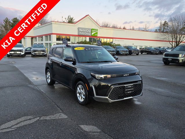 Certified 2024 Kia Soul LX w/ Option Group 015