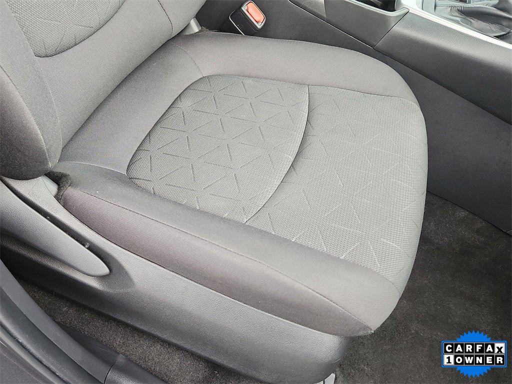 Used 2023 Toyota RAV4 XLE image 13