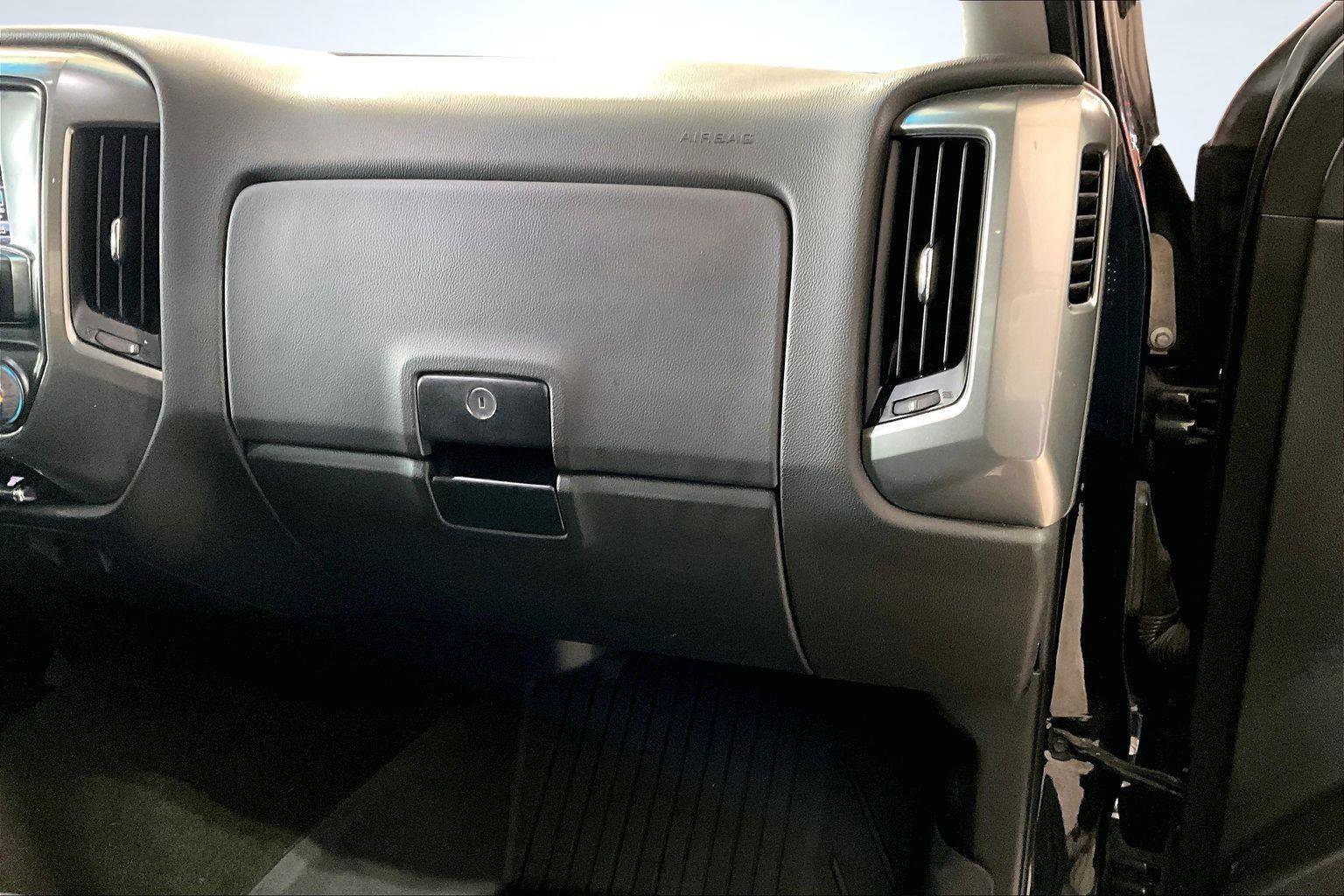 Used 2018 Chevrolet Silverado 2500 LT w/ Z71 Package, Off-Road image 19