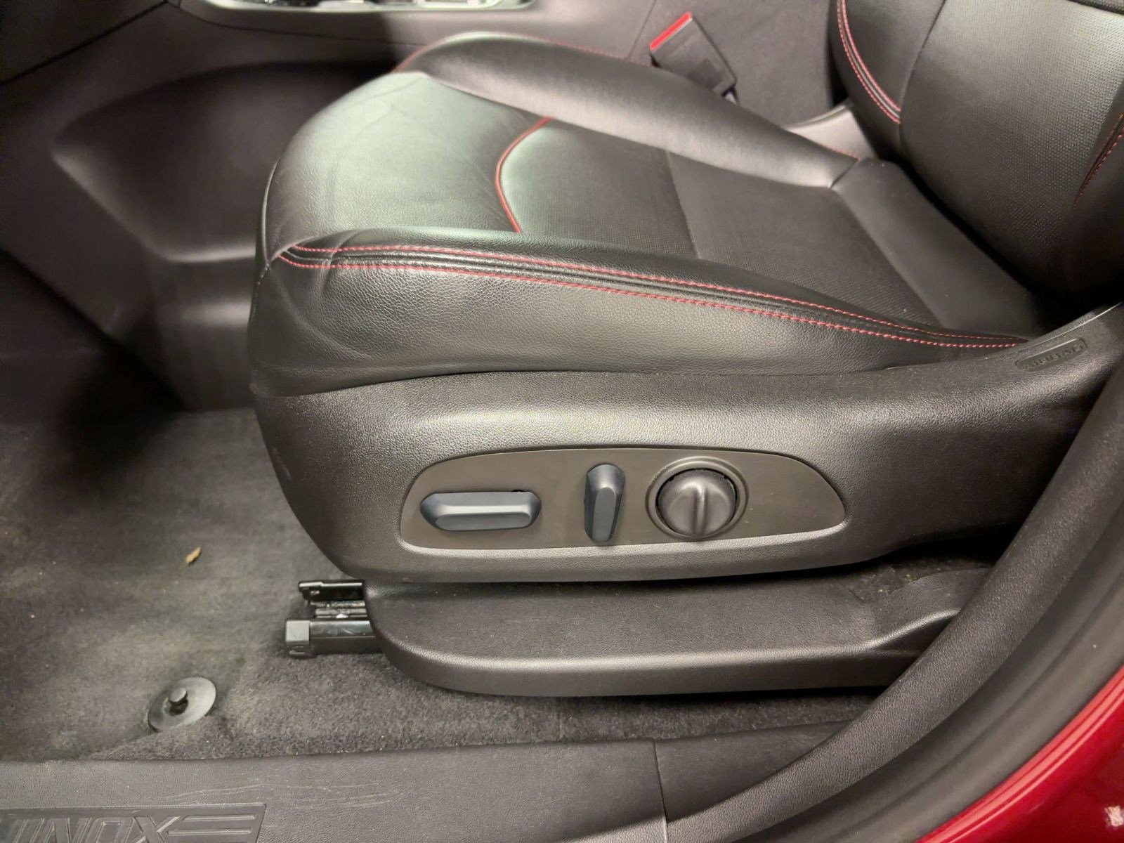 Certified 2023 Chevrolet Equinox RS w/ RS Leather Package image 13