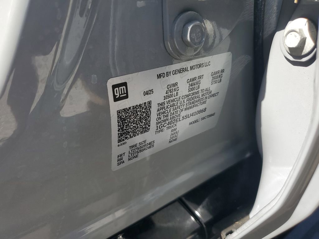 Used 2025 Chevrolet Silverado EV RST AWD/4WD image 27