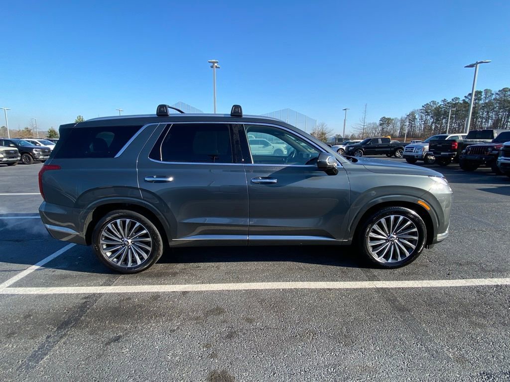Used 2024 Hyundai Palisade Calligraphy image 8