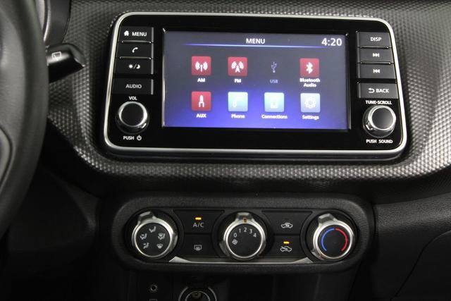 Certified 2020 Nissan Kicks S FWD image 9