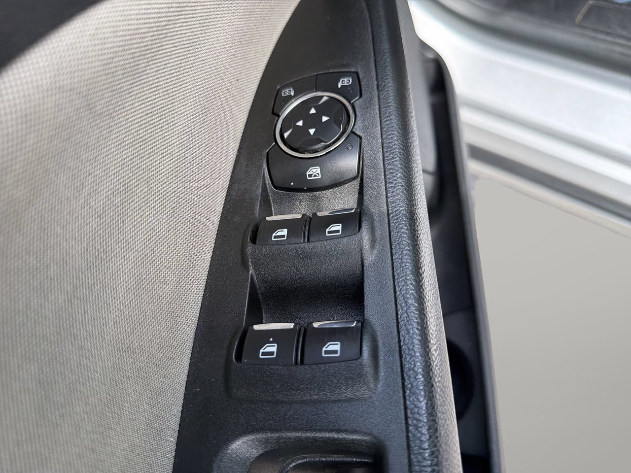 Used 2019 Ford Fusion S FWD image 17