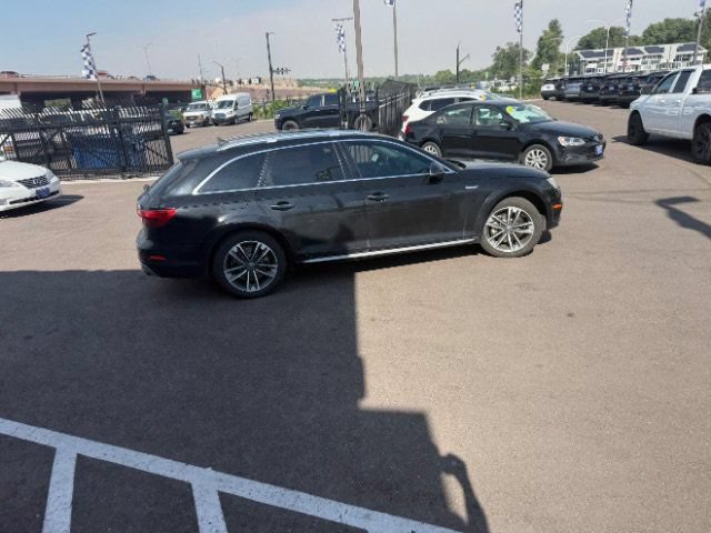 Used 2017 Audi A4 2.0T allroad Prestige w/ Prestige Package AWD/4WD image 17