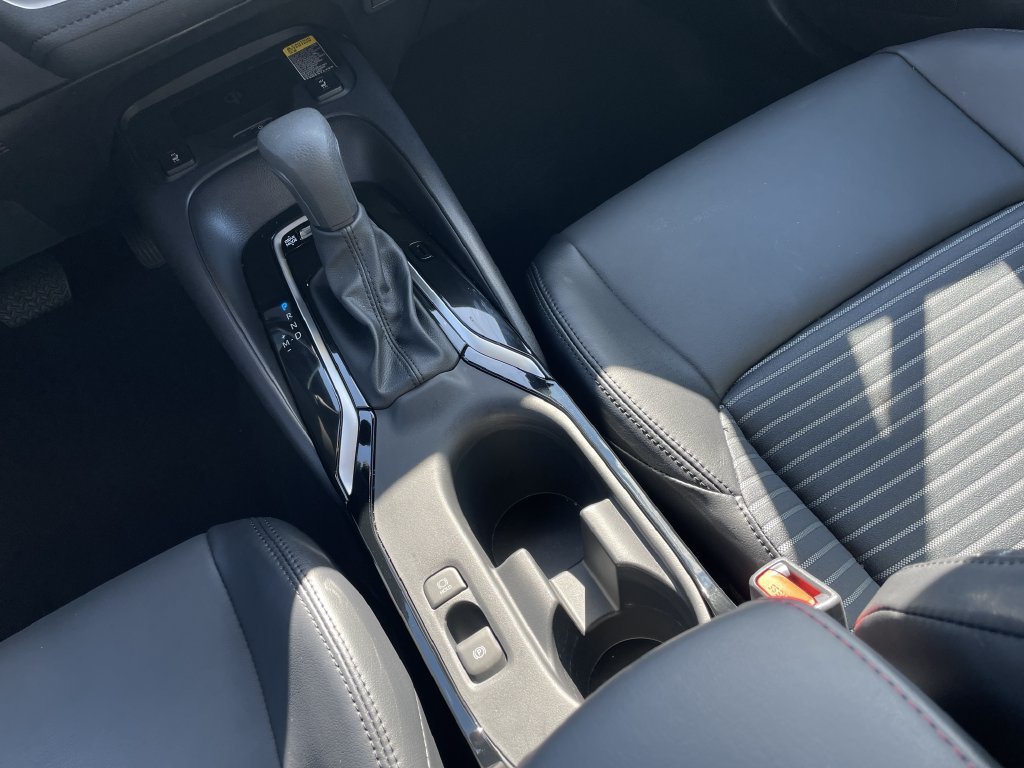 Used 2025 Toyota Corolla XSE FWD image 21