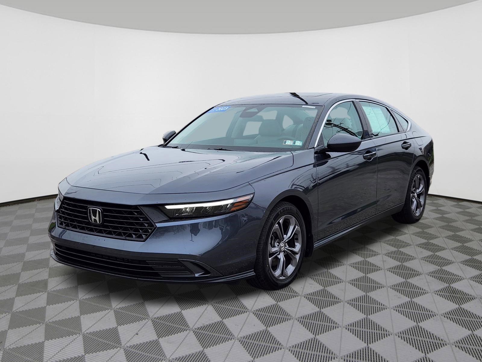 Certified 2023 Honda Accord EX image 2