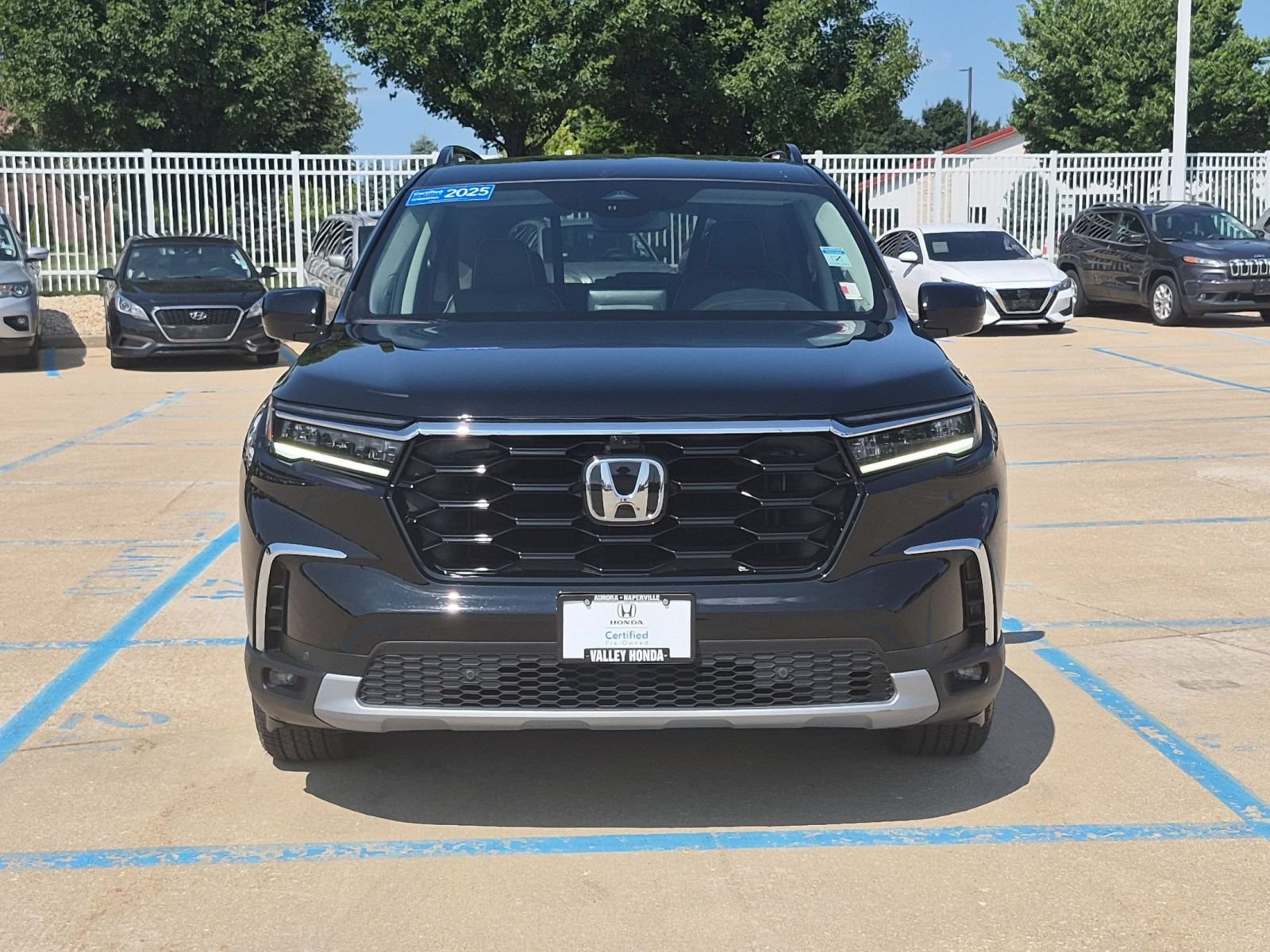 Certified 2025 Honda Pilot Elite image 3