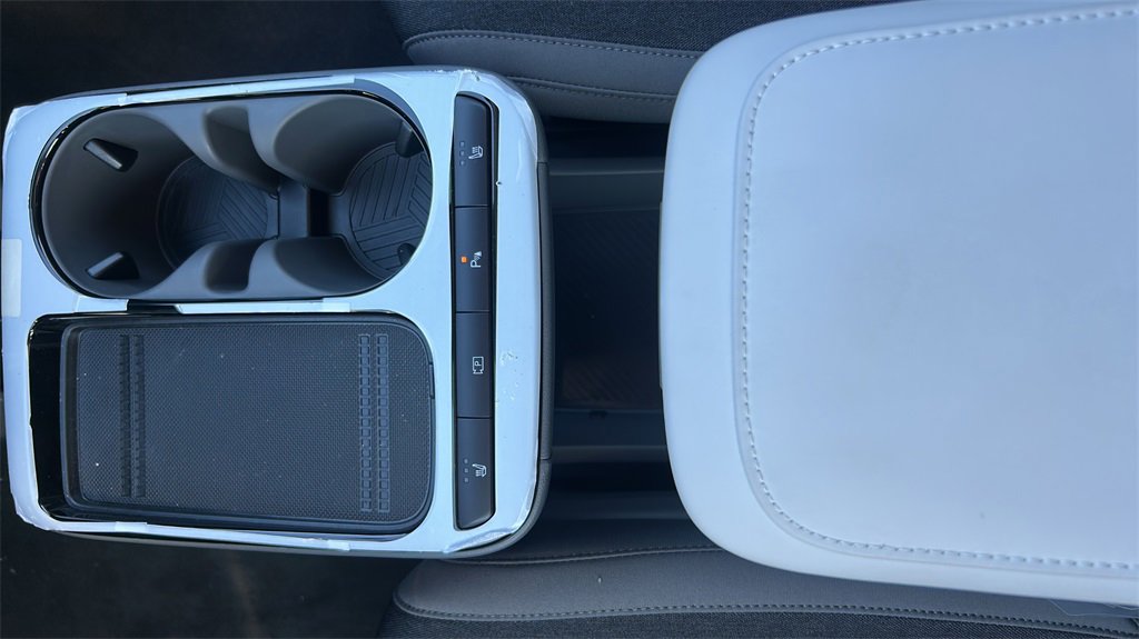 Certified 2025 Hyundai Ioniq 5 SE image 24