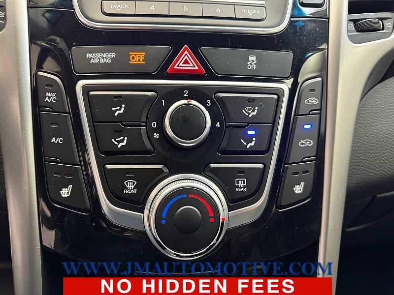 Used 2016 Hyundai Elantra GT image 27