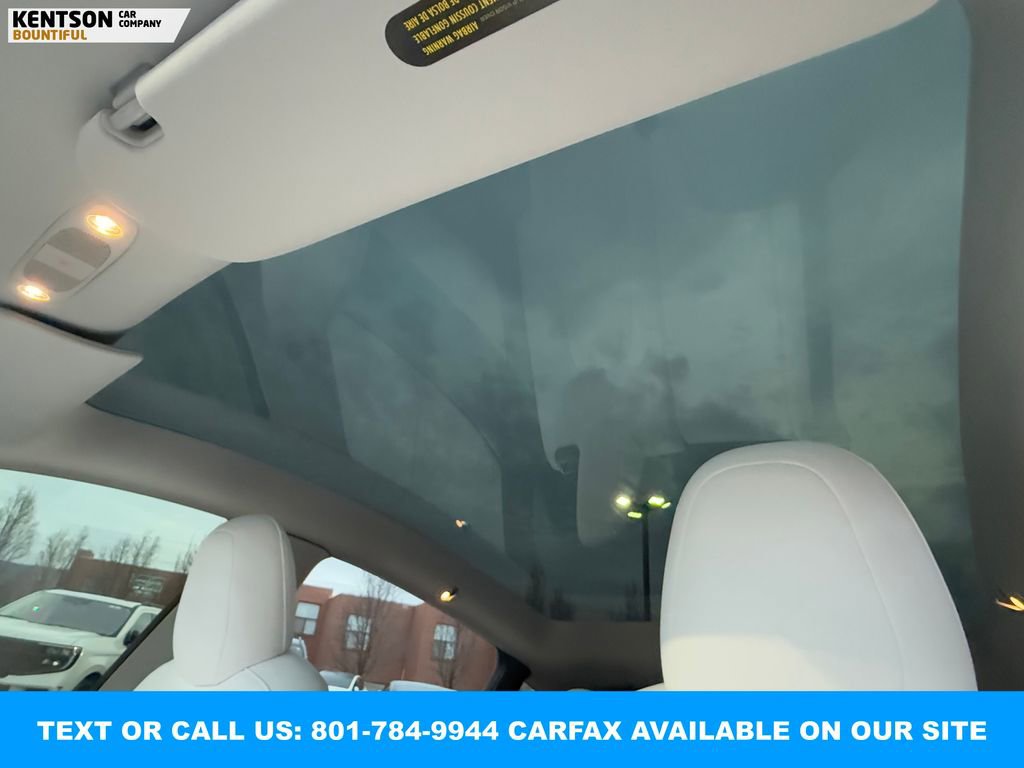 Used 2022 Tesla Model Y Performance image 30