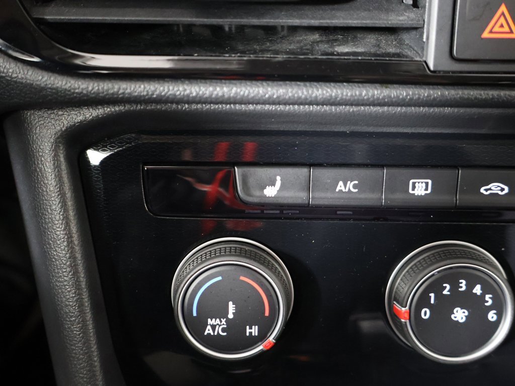 Used 2025 Volkswagen Taos S image 44