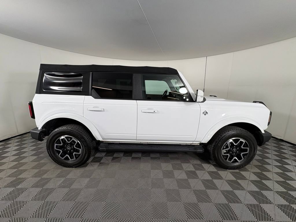 Used 2022 Ford Bronco Outer Banks AWD/4WD image 8