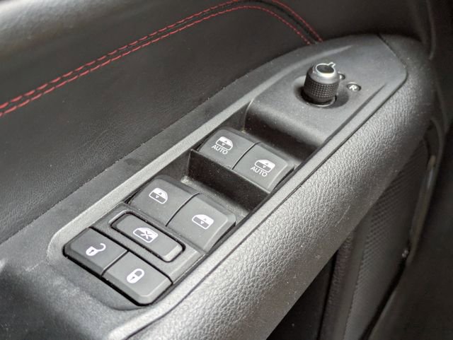 Used 2023 Jeep Compass Trailhawk image 21