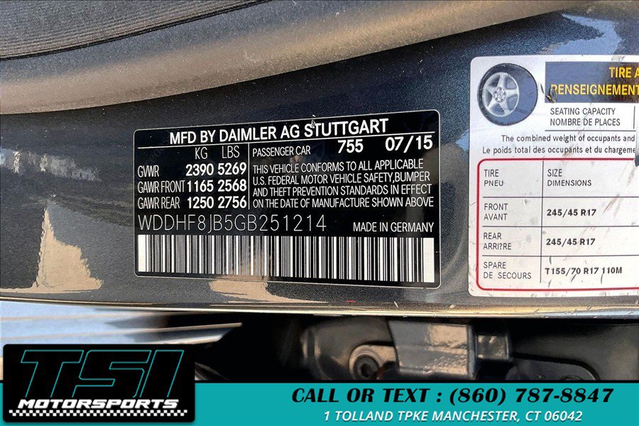 Used 2016 Mercedes-Benz E 350 4MATIC Sedan image 32