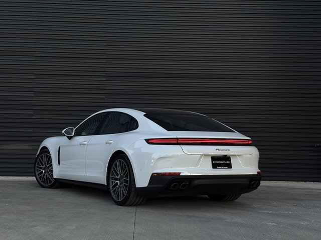 Certified 2024 Porsche Panamera image 3