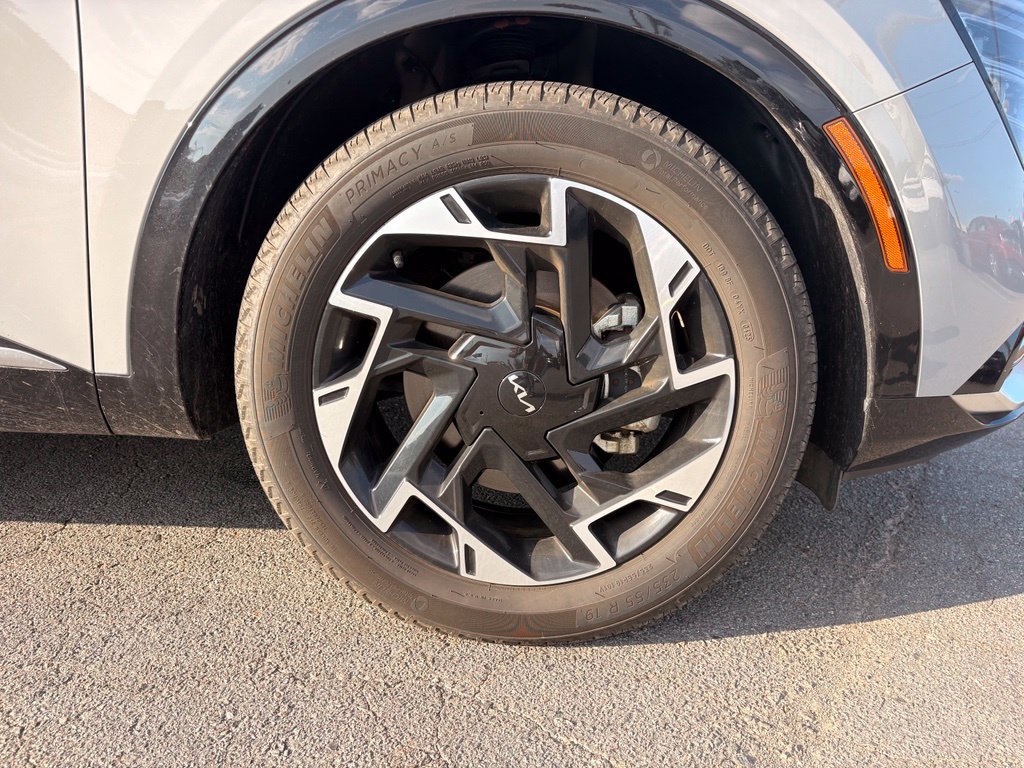 Used 2025 Kia Sportage SX FWD image 33