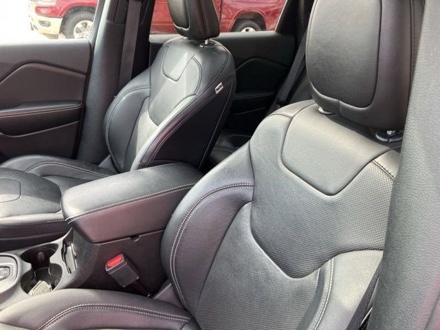 Certified 2021 Jeep Cherokee Latitude Lux 80th Anniv w/ Quick Order Package 26U 80TH image 13