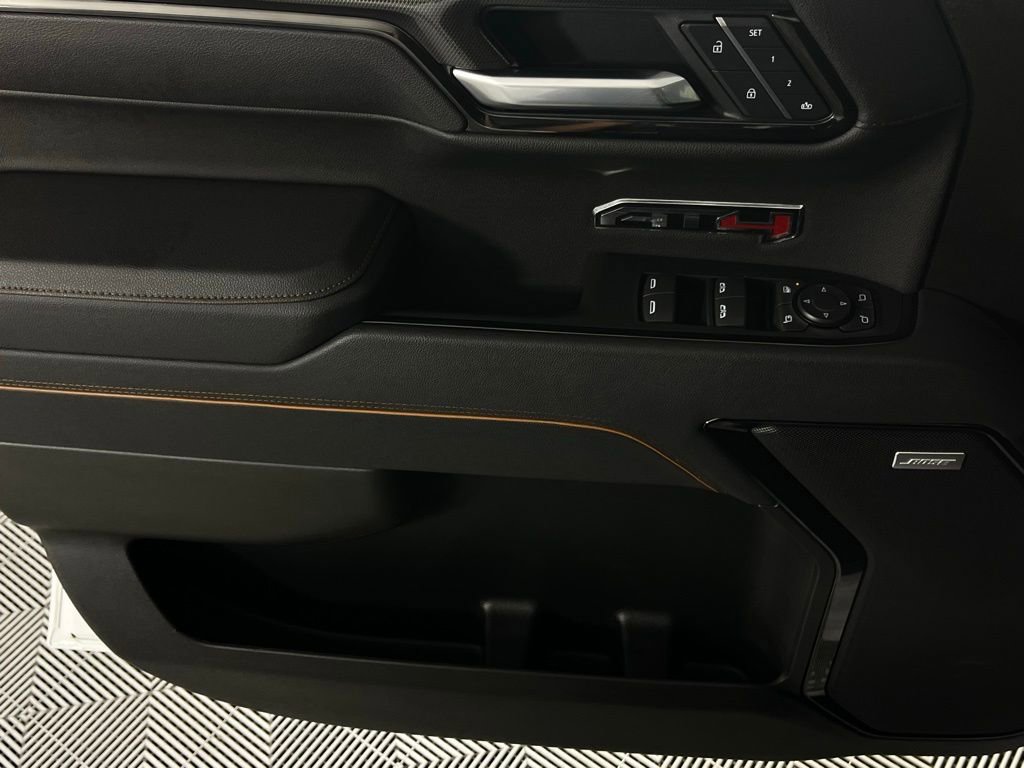 Used 2025 GMC Sierra 1500 AT4 image 22