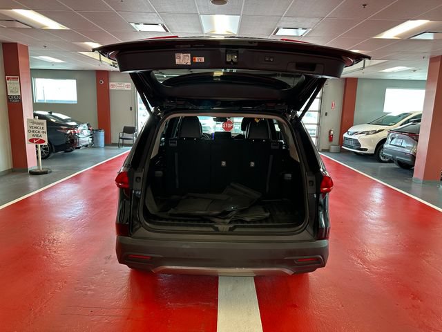 Certified 2025 Toyota Grand Highlander AWD image 25