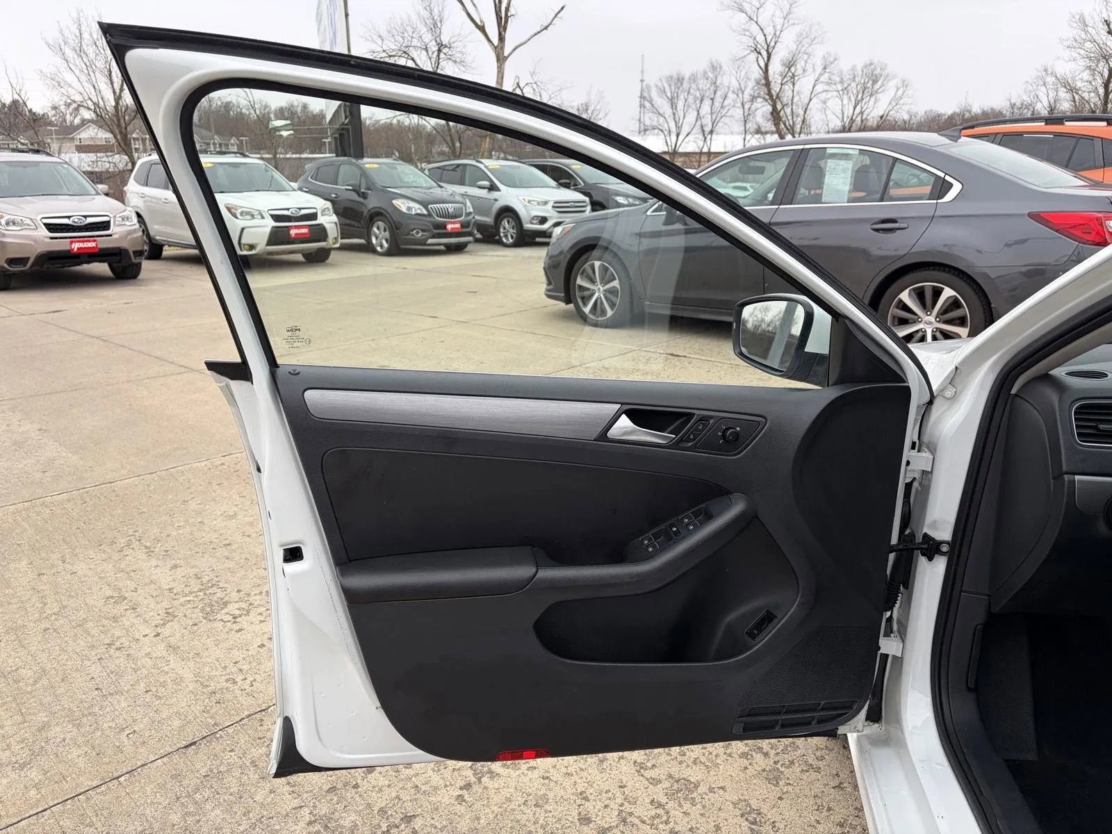 Used 2014 Volkswagen Jetta TDI image 10