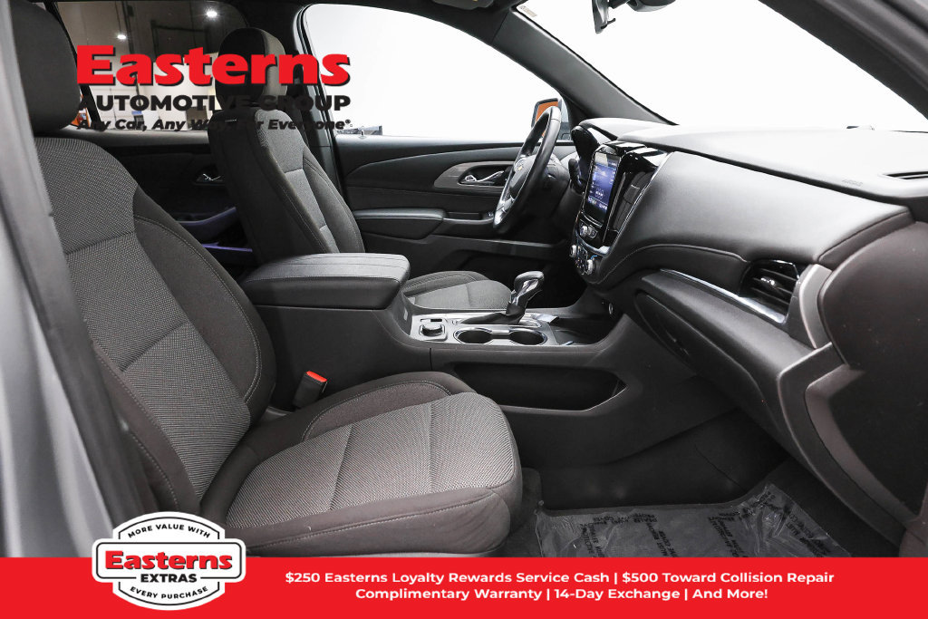 Used 2023 Chevrolet Traverse LT AWD/4WD image 27