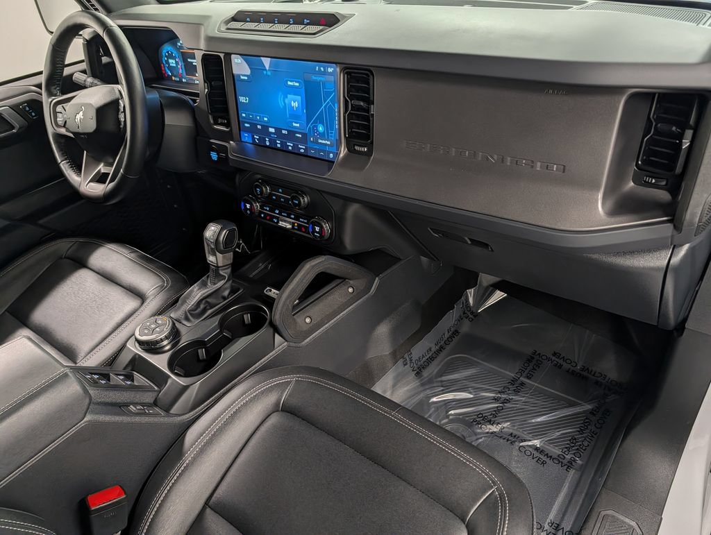 Used 2025 Ford Bronco Badlands AWD/4WD image 33