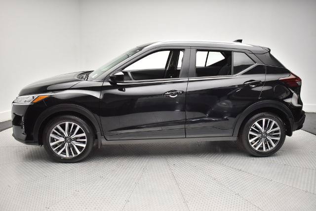 Certified 2024 Nissan Kicks SV FWD image 8