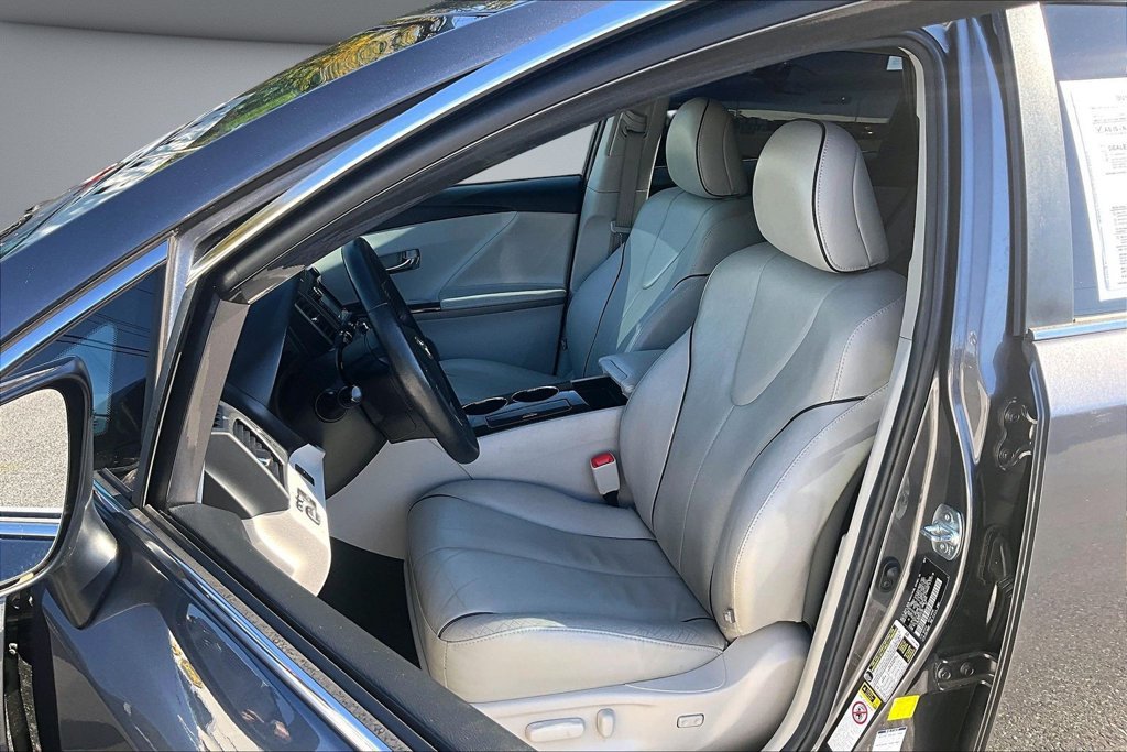 Used 2014 Toyota Venza XLE AWD/4WD image 21