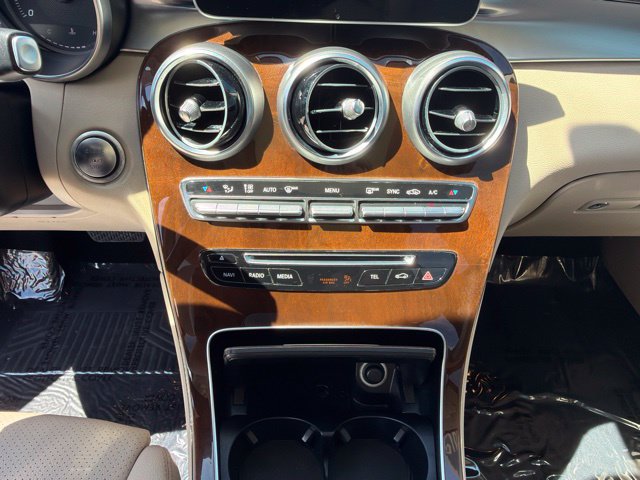 Used 2018 Mercedes-Benz GLC 300 image 19