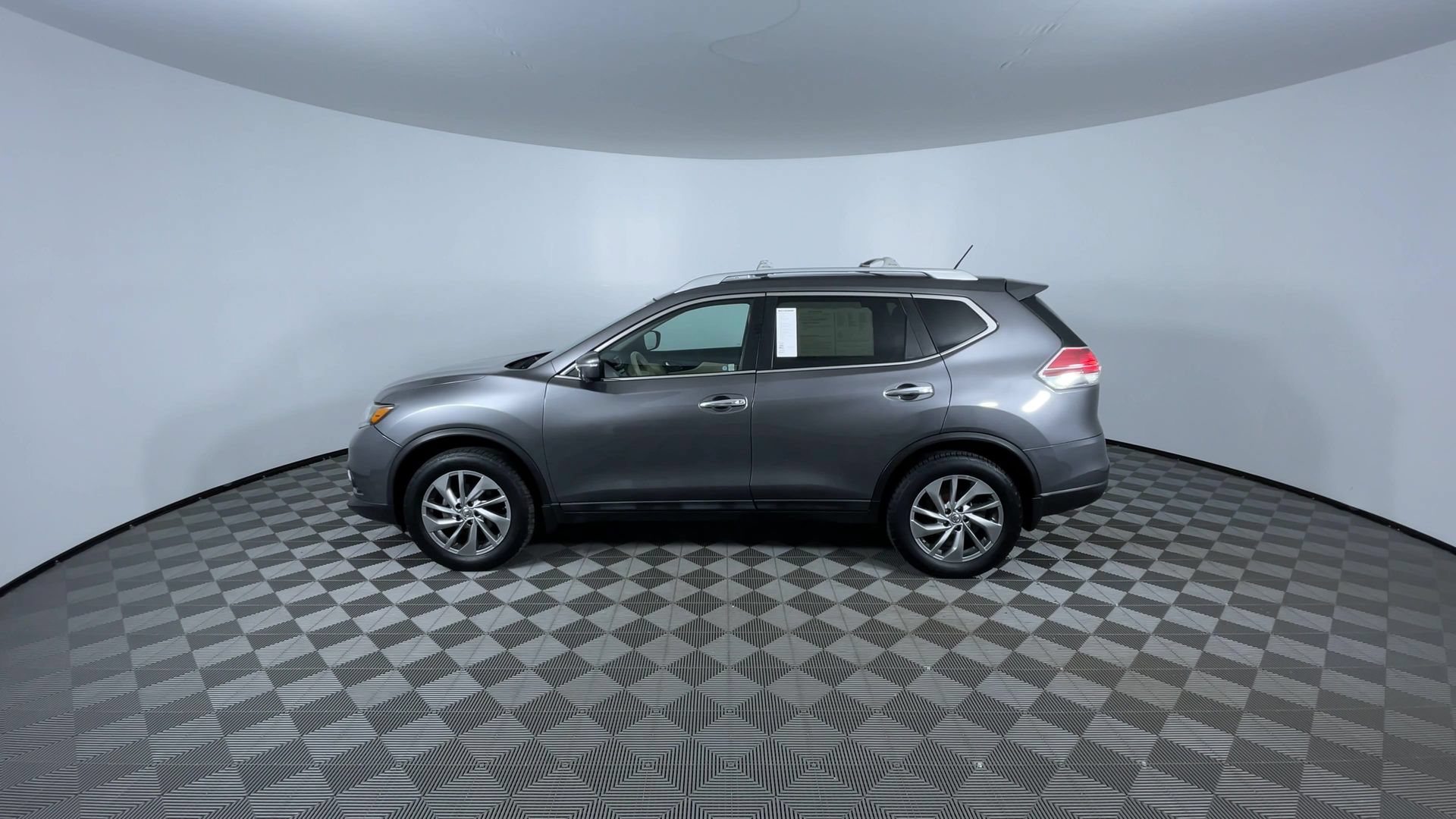 Used 2015 Nissan Rogue SL w/ SL Premium Package AWD/4WD image 5