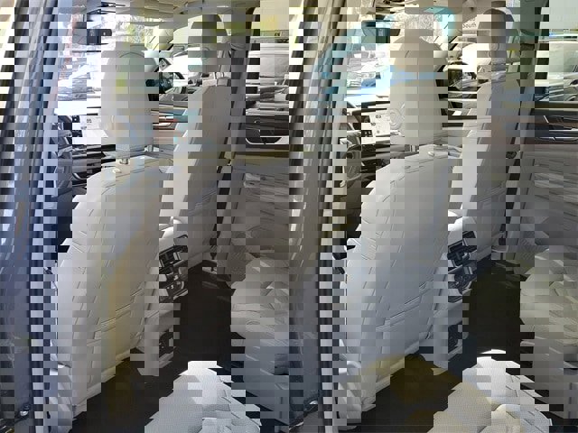 New 2026 Volkswagen Atlas SE image 10