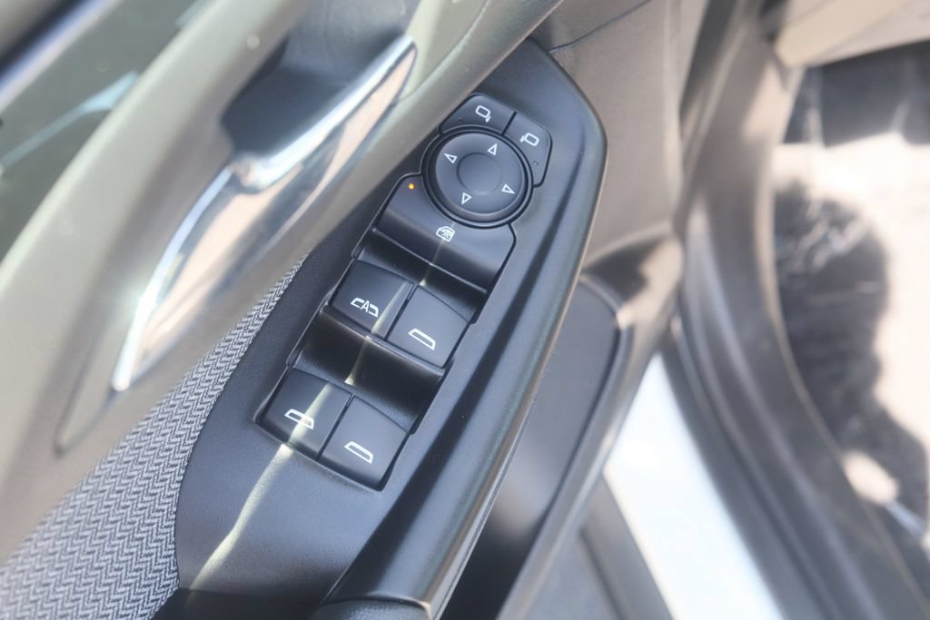 Used 2023 Chevrolet TrailBlazer LS FWD image 25