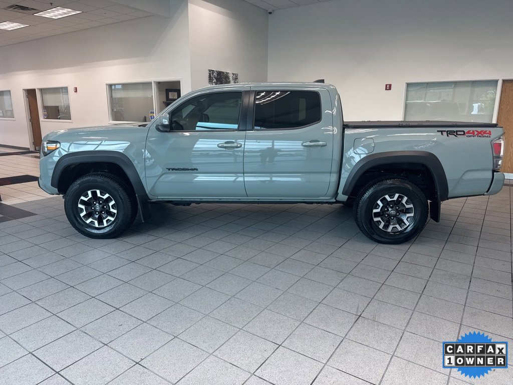 Used 2023 Toyota Tacoma TRD Off-Road w/ Technology Package image 10