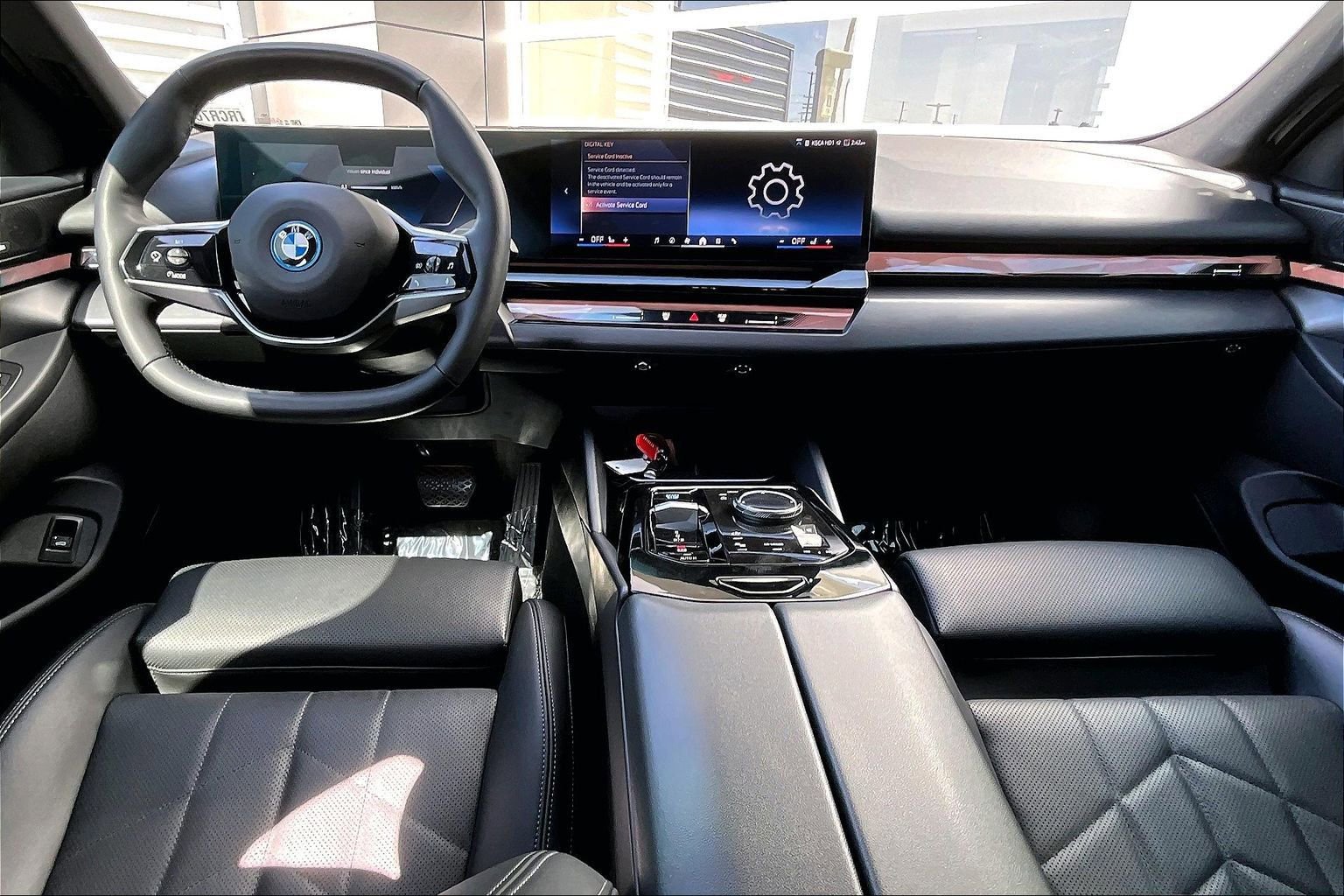Used 2024 BMW i5 eDrive40i w/ M Sport Package image 14