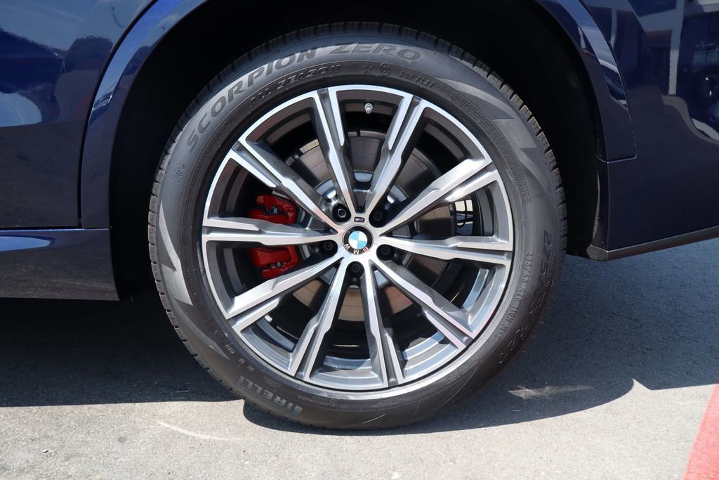New 2026 BMW X5 xDrive50e image 27