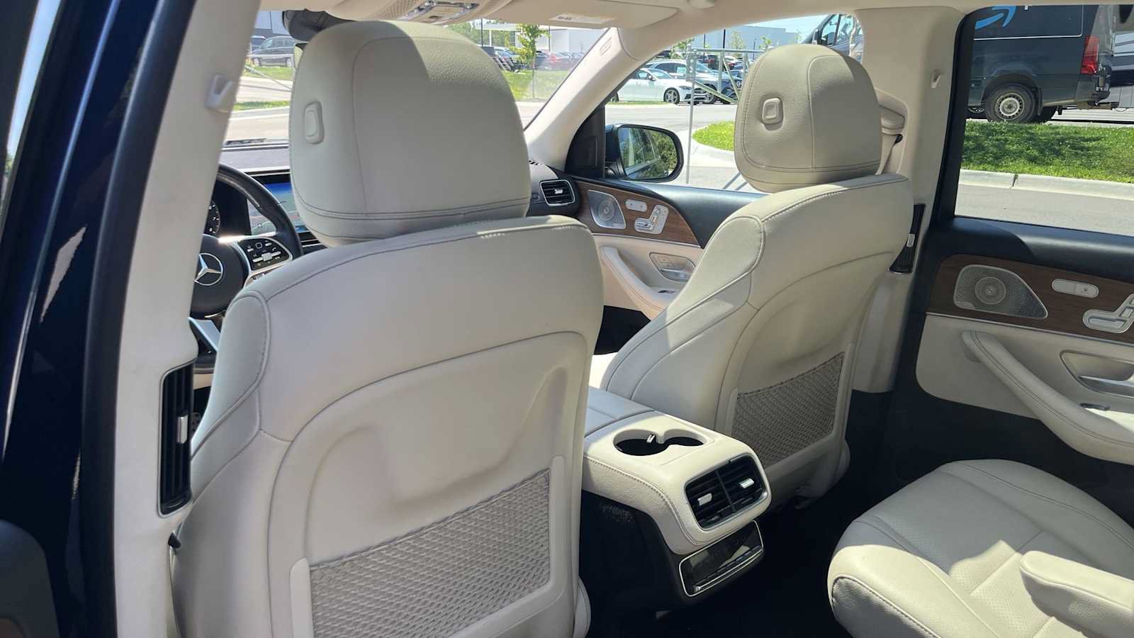 Used 2022 Mercedes-Benz GLS 450 4MATIC image 29